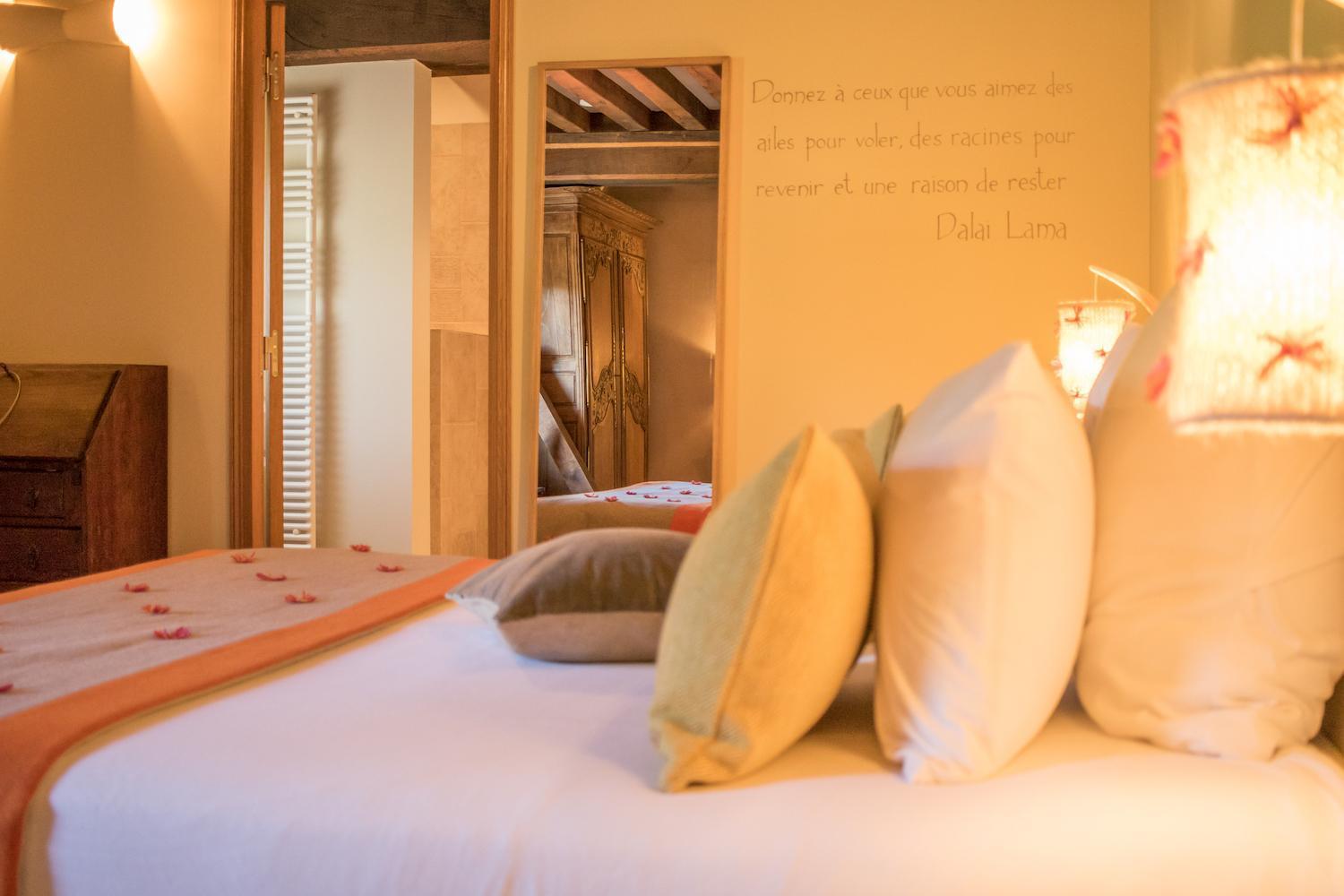 Maisons D'Hotes - Domaine Le Coq Enchante Cambremer Room photo